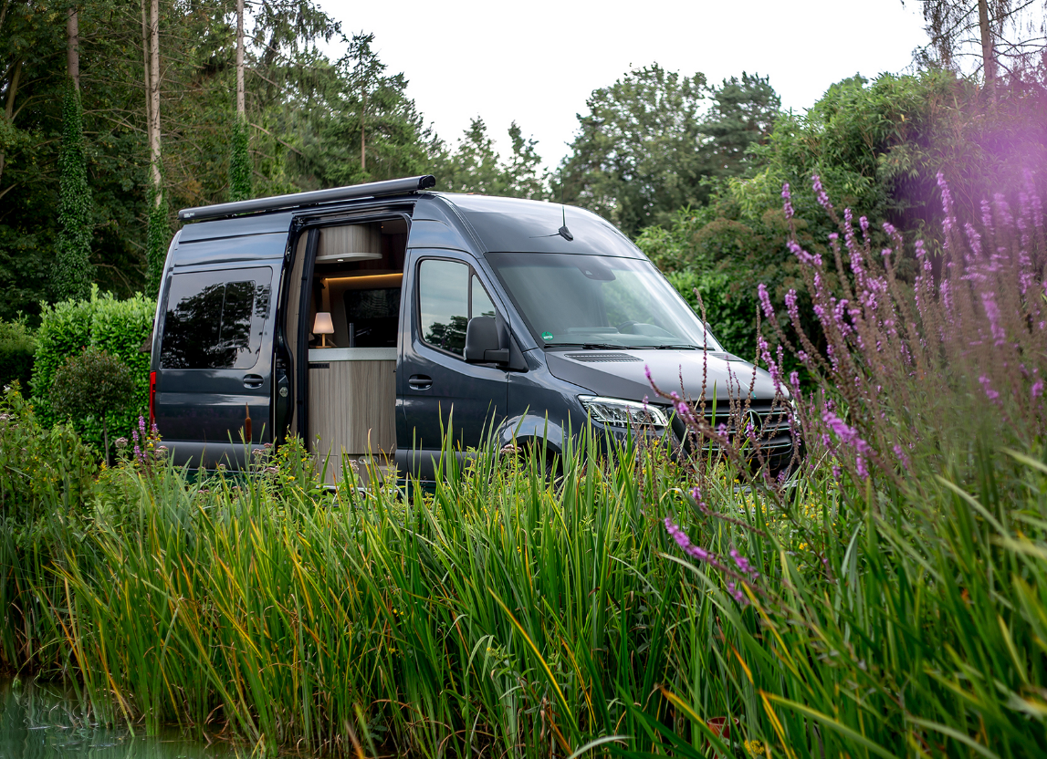 Journeys van clearance